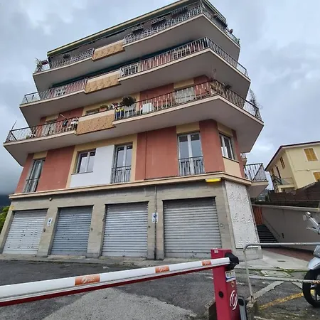 Casa Della Rosa By Portofinovacanze Apartament Rapallo